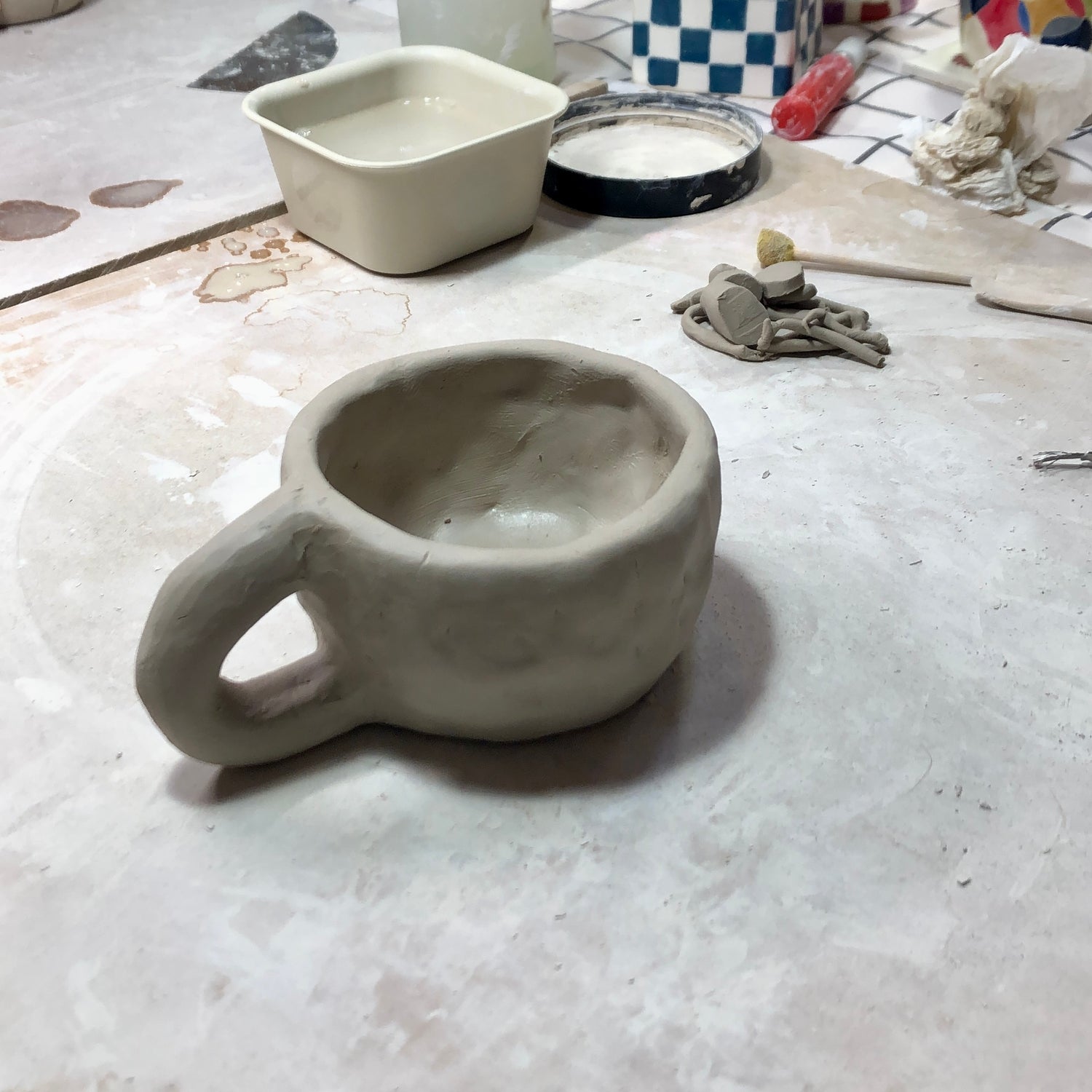 Taller de Cerámica - Pinch pot mug