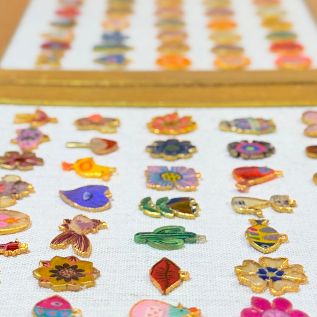 Taller Charms Buffet