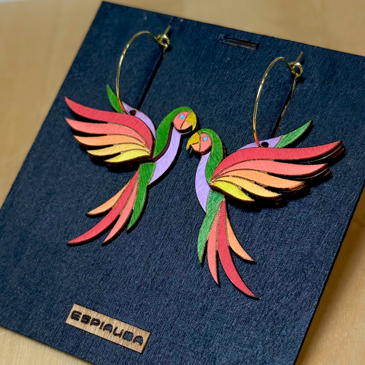 Taller Joyas en madera policromada